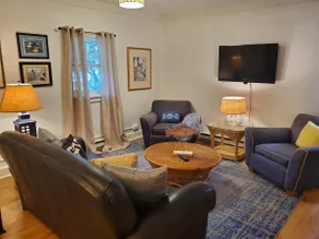 Little Slice of Cambridge. 2 bedroom, pet friendly - Image 4