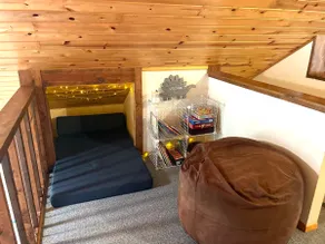 G St Base Camp With Sauna - Image 4