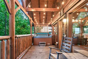 Pool- Hot-Tub-Pet friendly-MT View-WIFI-Hiking-Kid - Image 3