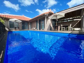 Okinawan wooden building with private pool, entire building rental, old house style, open-air bath, - Image 2