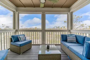 Vitamin Sea (Ocean View, w/ Beach Supplies) - Image 2