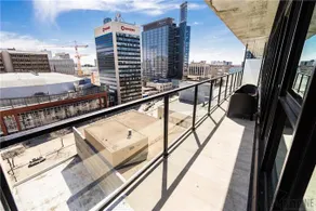 Jets Nest: DT free PRK+ rooftop patio+gym - Image 5