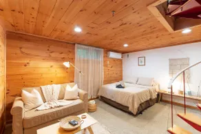 Cedar Hideaway: Walk to Pond, 15m N. Conway - Image 4