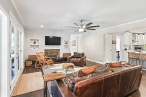 Rustic Home | Downtown ATL | 3pm Check-In - Image 3