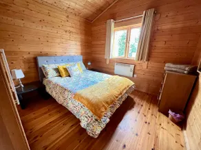 Lilly, Lake Pochard lodge 2, Dog Friendly - Image 4