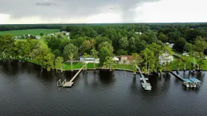 Private Riverfront Retreat - Just outside of Town - Image 3