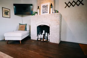 Trendy Historic x Modern Bungalow near Downtown - Image 4