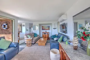 CORONELLA: A comfy home with beautiful ocean views - Image 4