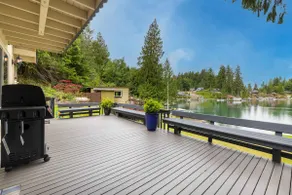 Waterfront with EV Charger & Lake Toys - Image 5