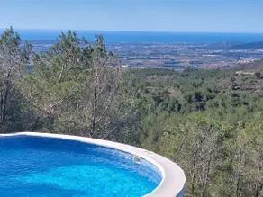 Quiet cottage with private pool and sea view. - Image 4