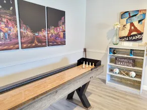 Dazzling, brand-new, stylish basement suite!!! - Image 5