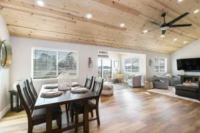 ”THE LAKEHOUSE” With Pontoon Boat Available - Image 2