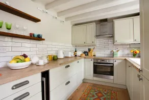 Bee Cottage Sandwich - Image 3