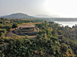 EZE NOF - A hilltop villa with 360º water view - Image 3