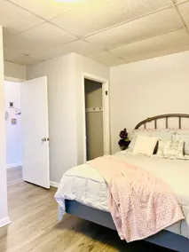 Lovely 1 Bed Apt Close to Penn State- Stairs Req’d - Image 2