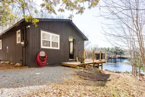 The Old Kettle Cabin with Hot Tub - Image 2