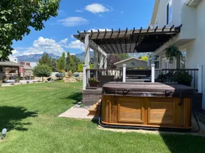 3% Ranch · Private | Hot Tub | W&D | Prkg | 2 bed! - Image 2
