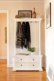 ”Home Away From Home”charming tudor fit for family - Image 3