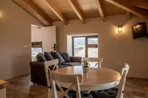 La Cadiera Penthouse, in Casa Cambra Samitier Apartments - Image 5