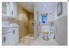 Adorable 2 bedroom countryside guesthouse - Image 5
