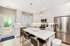 Fabulous Open Concept 4Bedroom w/RoofDeck! Sleep10 - Image 5