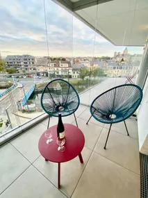Presqu'île - Terrace & Secure Parking - Image 2