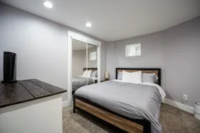 BEAUTIFUL DOWNTOWN TACOMA HOME - Image 4