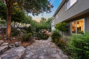 Luxury 7000 SQFT, Sleeps 20 - Bball, VBall, 1 acre - Image 3