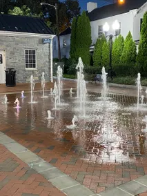 Modern Elegance in Historic Old Town Winchester - Image 5