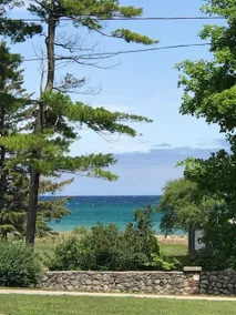 Rogers City Beach House - Image 3