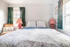 4 bedroom,2 bath,dog friendly, 3 blocks from beach - Image 4