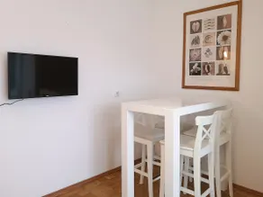 Elegant Apartment next to Dunavski Park - Image 4