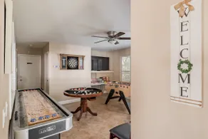 EDC Ready! Stunning Vegas Home w/Spa & Pool! - Image 4