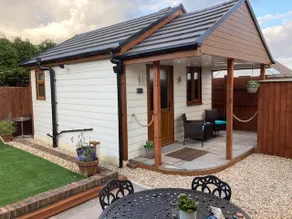 The Garden Lodge - Image 5