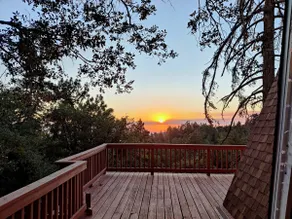 Picturesque A-Frame Cabin with Spectacular Views - Image 5