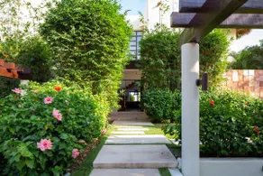 Spectacular villa, golf cart, pool & hot tub - Image 3