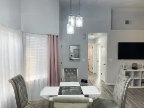 NEW Entire beautiful 2 bedroom house. - Image 3