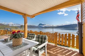 Cozy Cabin at the Fjord with stunning view - Image 5