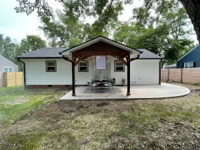 Jolene’s Place in Springbrook Park by TYS airport - Image 4