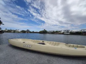 Spacious waterfront home with pontoon, pool, BBQ - Image 3