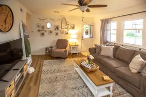 Cheerful 2 Bedroom Cottage on 5th in Decatur IN - Image 5