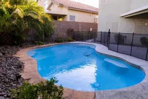 Luxurious Pool Home mins from Las Vegas Strip - Image 2