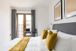Apartment- St Albans with WiFi & Close to Station - Image 4