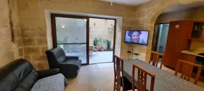 2 bedroom apartment in a house of character - Image 3