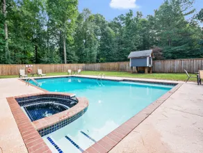 POOL / Hot Tub/ Pet Friendly / Sleeps 10 - Image 3