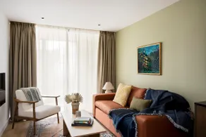 One Bedroom Apartment Accessible at Cove Landmark Pinnacle - Image 4