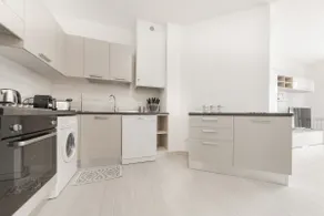 Nerissa house two minutes walk from the beach 5 minutes from the station x 5 lands - Image 3