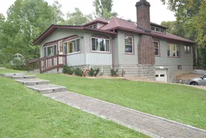 Lakeview Retreat - Image 2