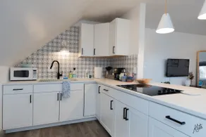 Modern Apartment on Chena River & Close to Airport - Image 2