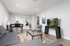 The Palms at Middle River Terrace 3 - Image 3